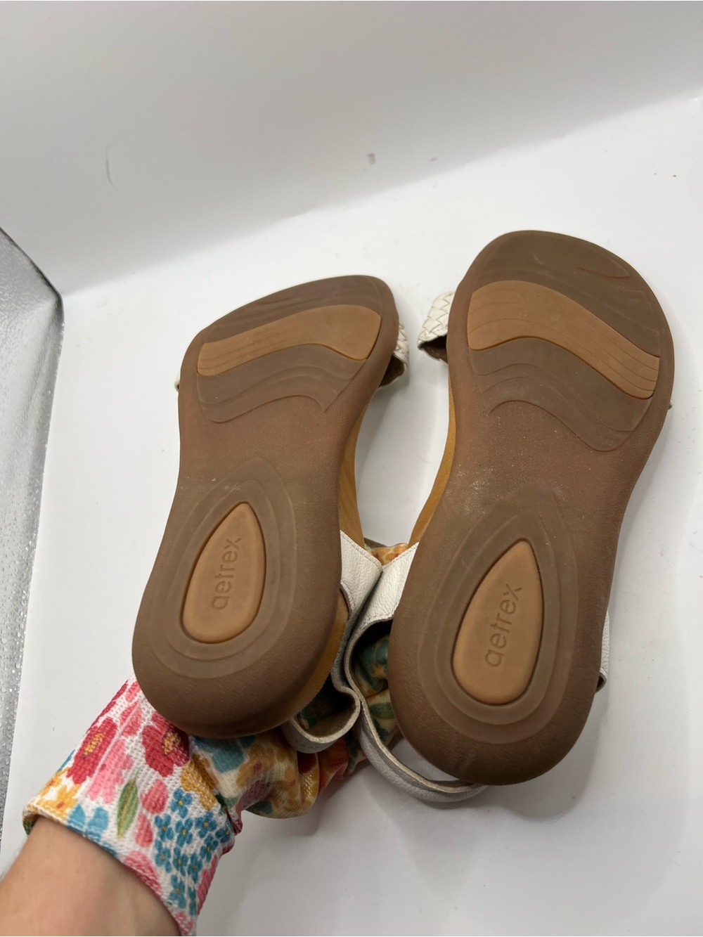 Aetrex White Braided Strap Sandals - Picture 8 of 11